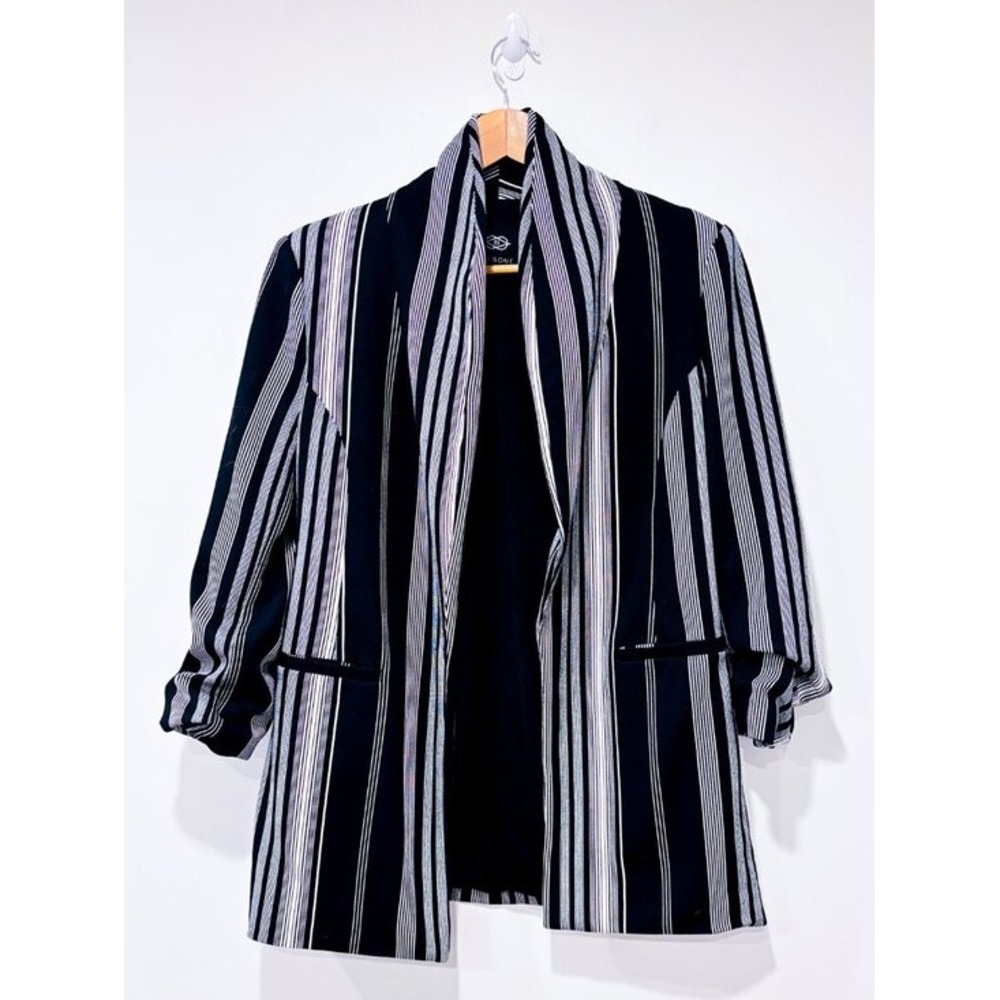 ONE5ONE Black White Striped Open Front Ruched Sleeve Blazer Small